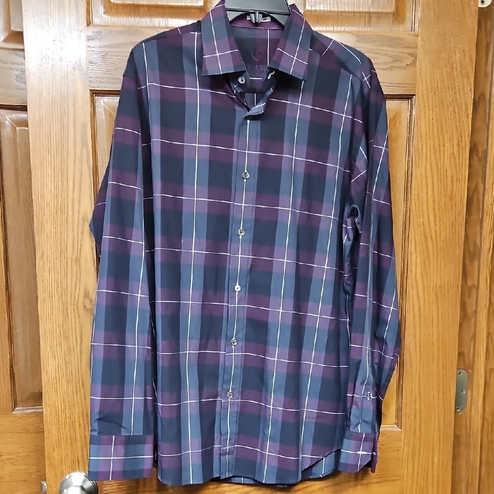 2 Bugatchi Button Ups - image 7